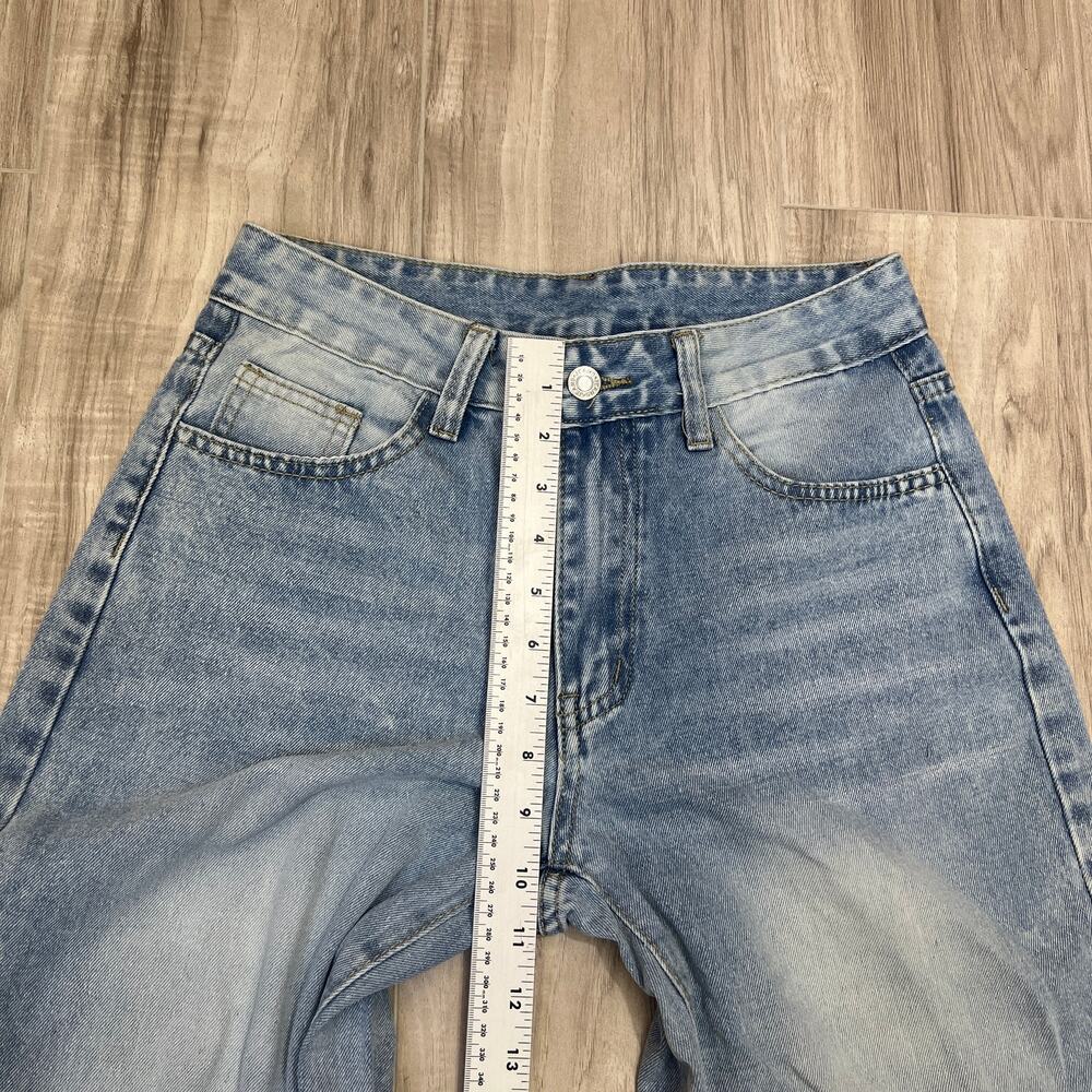 Shein Women's Straight Leg Mid Rise Light Denim Blue Jeans Size 26 - Picture 6 of 9